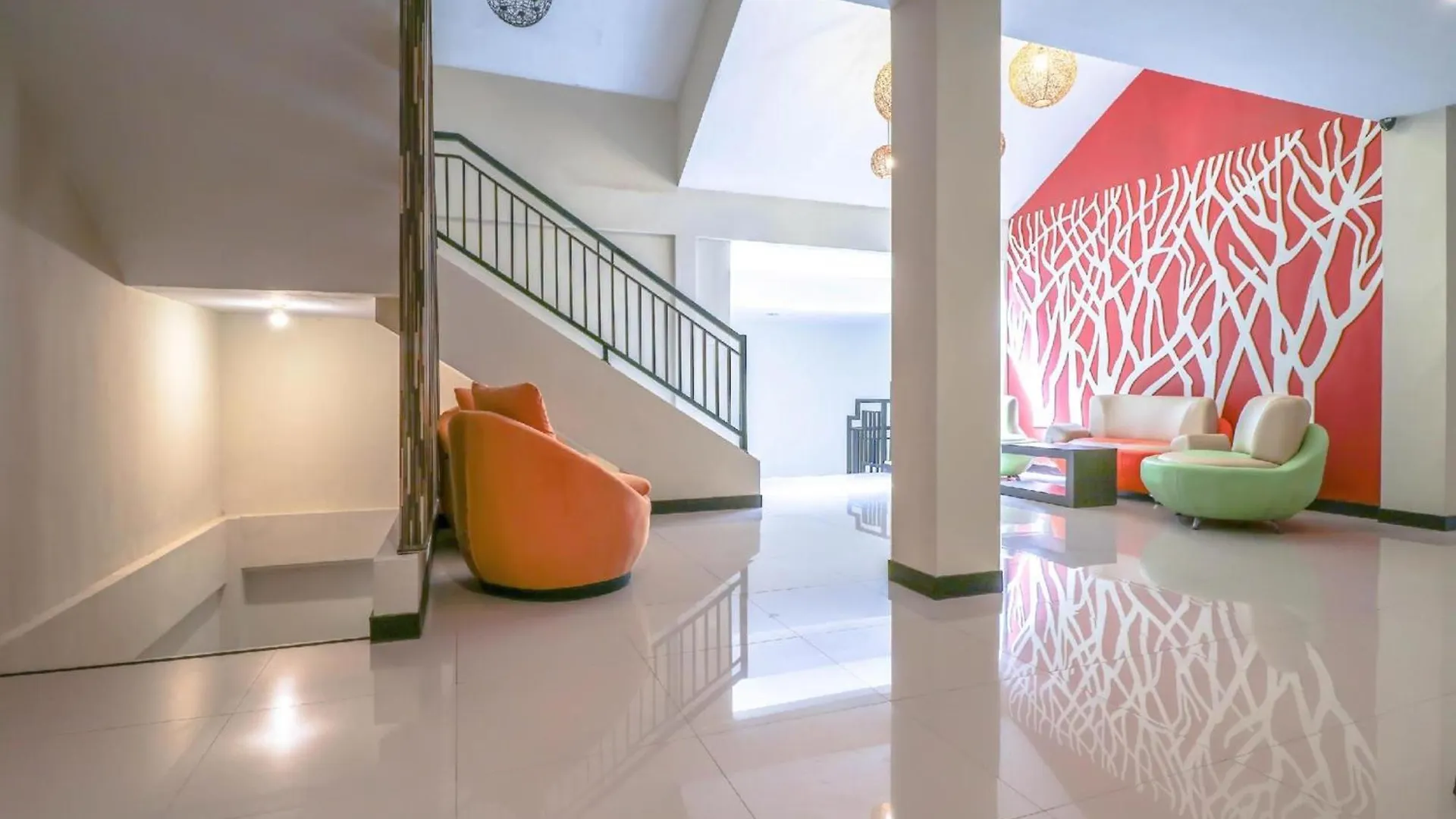 Hotel O Kuta Near Sunset Road Formerly Balitone Residence Denpasar  3*, Denpasar (Bali)