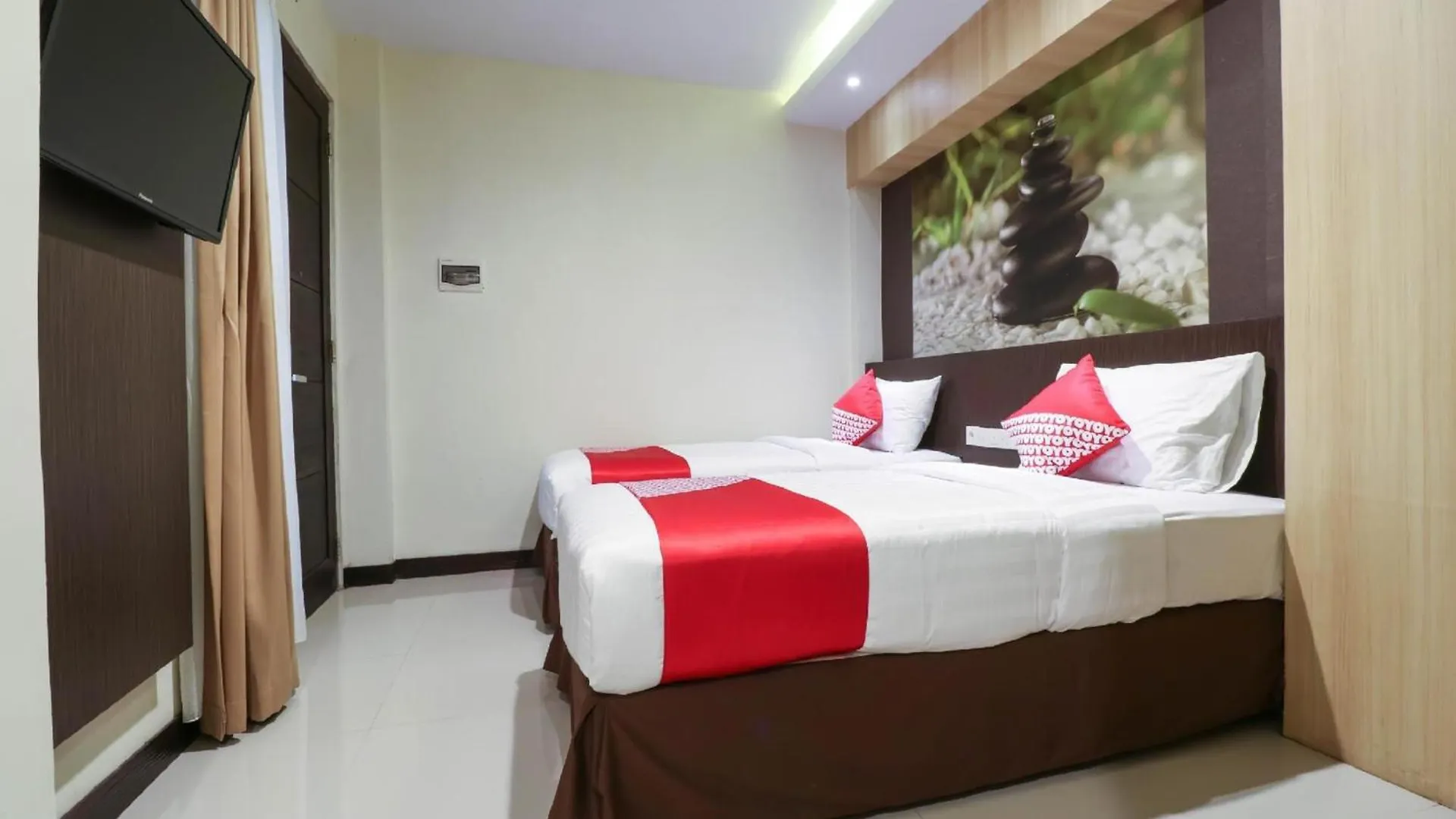 Hotel O Kuta Near Sunset Road Formerly Balitone Residence Денпасар