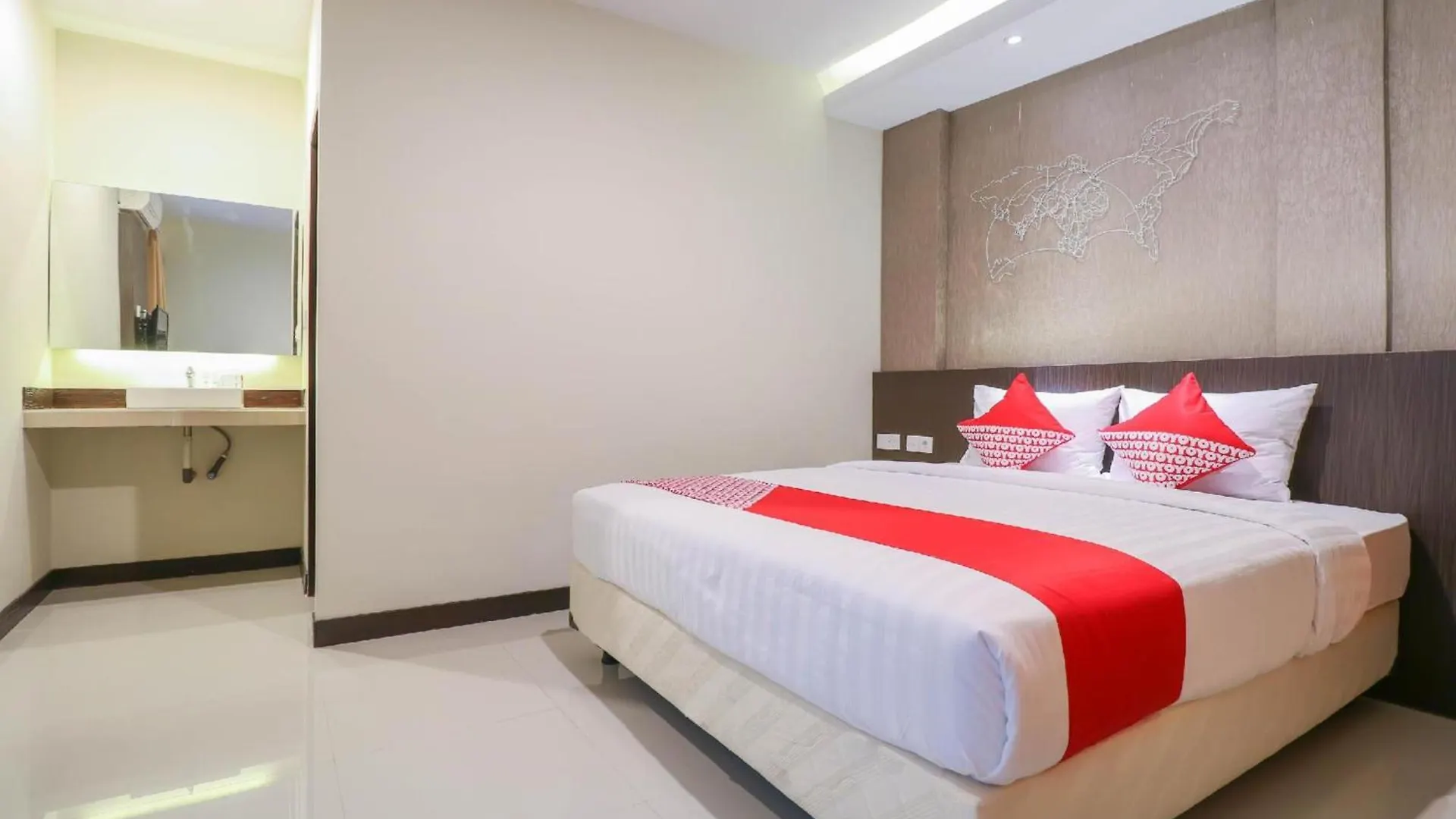 Hotel O Kuta Near Sunset Road Formerly Balitone Residence Денпасар Индонезия